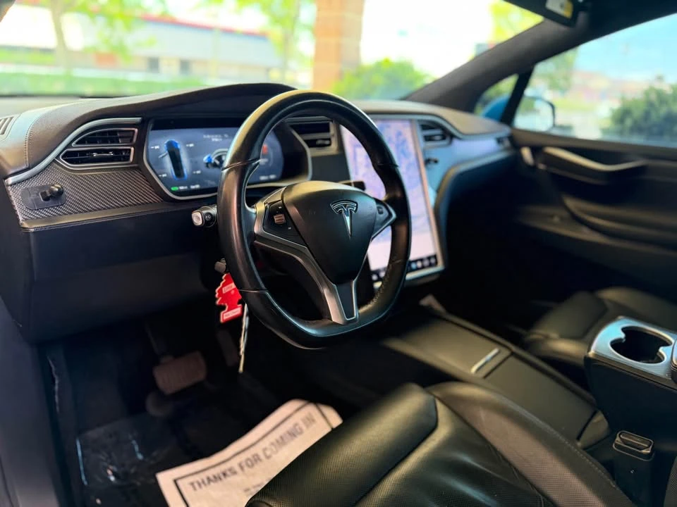2016 Tesla Model X - Image 5 of 14