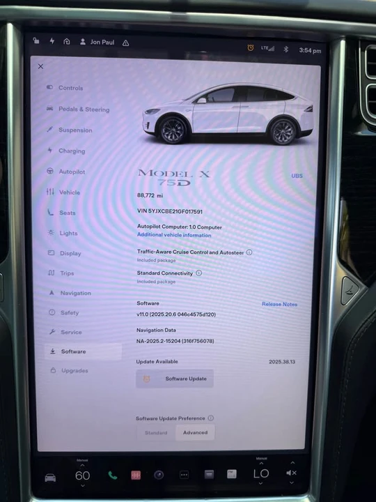 2016 Tesla Model X - Image 14 of 17