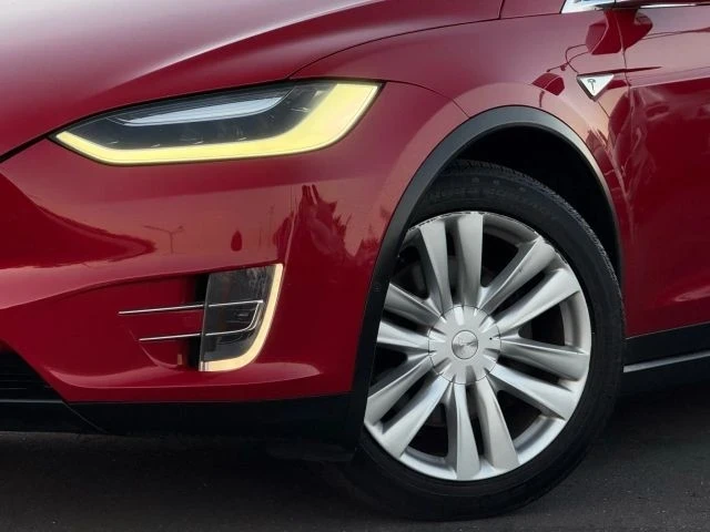 2016 Tesla Model X - Image 2 of 12