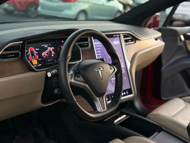 2016 Tesla Model X - Image 22 of 29