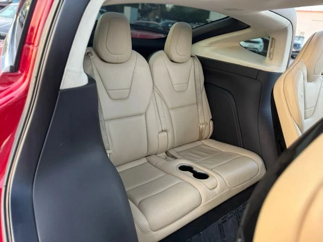 2016 Tesla Model X - Image 19 of 21
