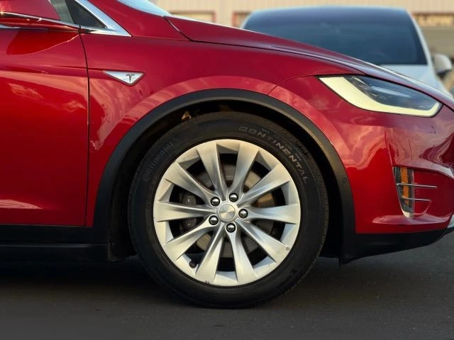 2016 Tesla Model X - Image 7 of 21