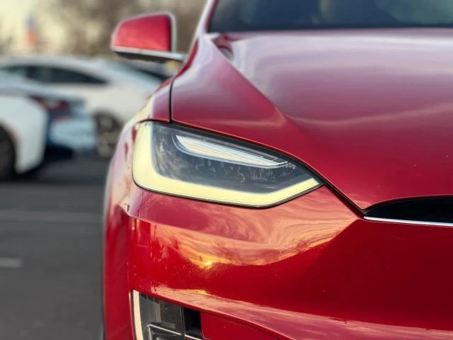 2016 Tesla Model X - Image 6 of 21
