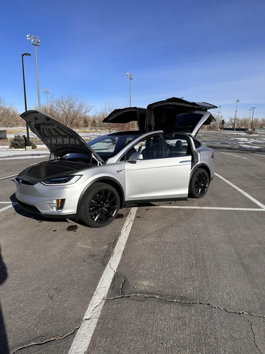 2016 Tesla Model X - Image 22 of 31