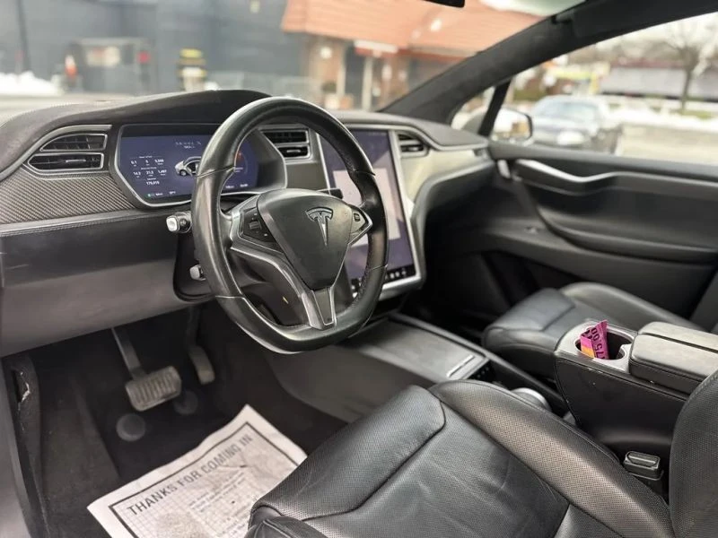 2016 Tesla Model X - Image 10 of 12