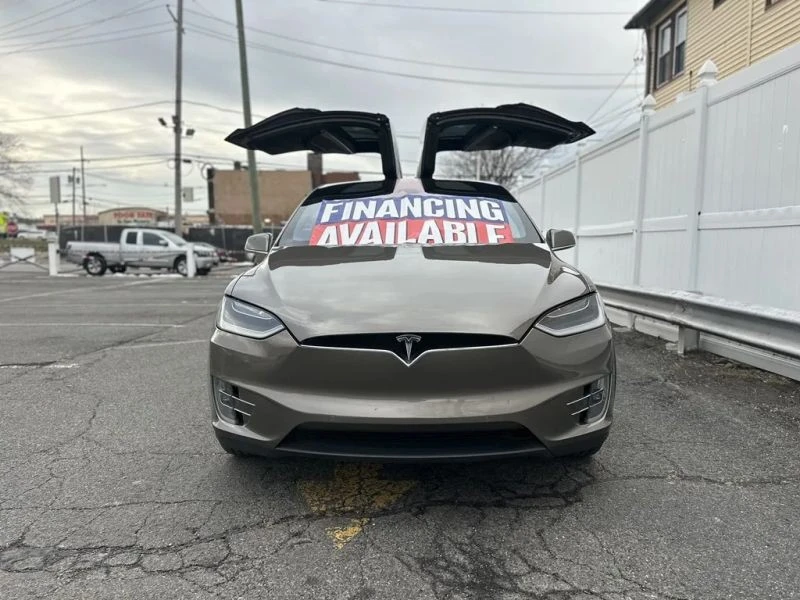 2016 Tesla Model X - Image 2 of 12