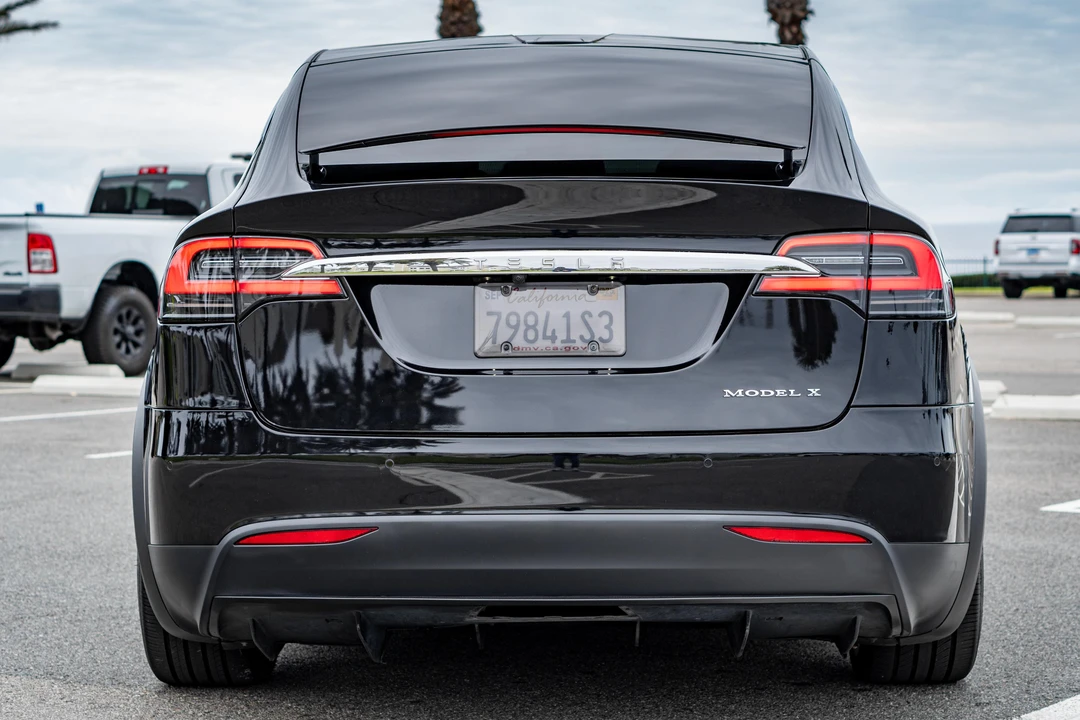 2016 Tesla Model X - Image 7 of 31