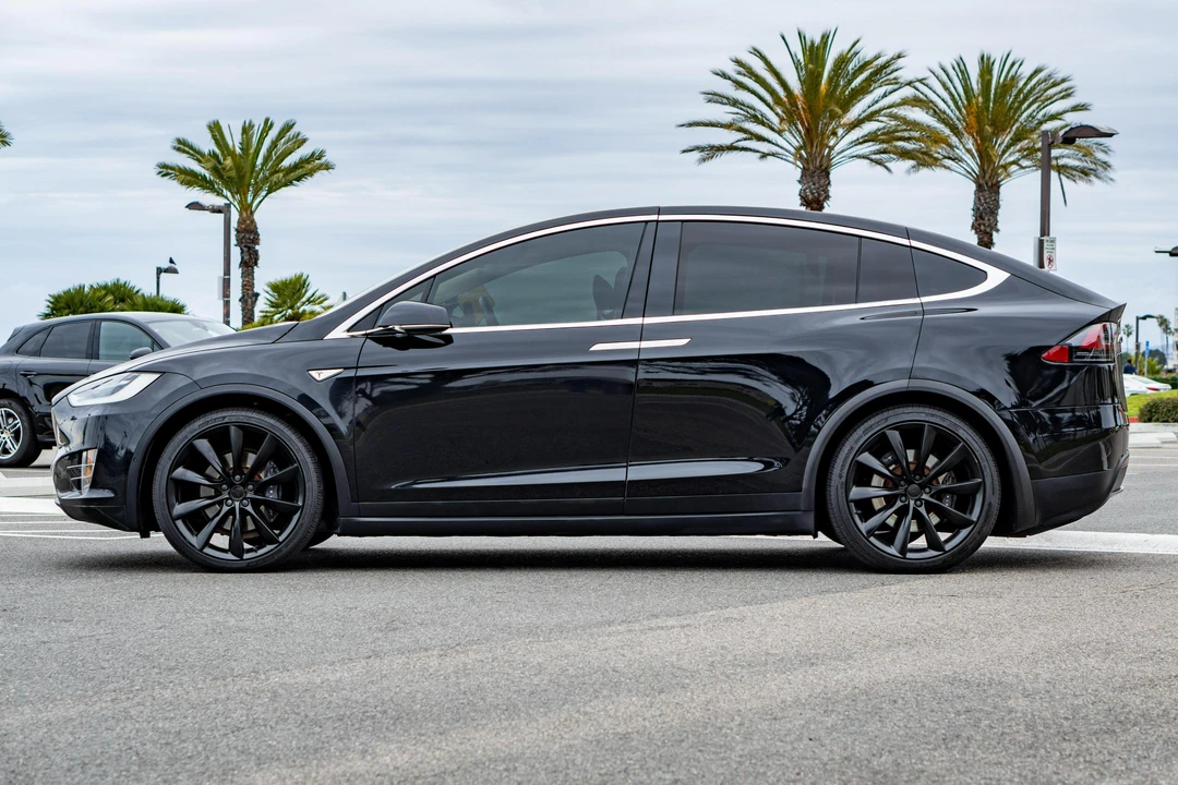 2016 Tesla Model X - Image 3 of 31