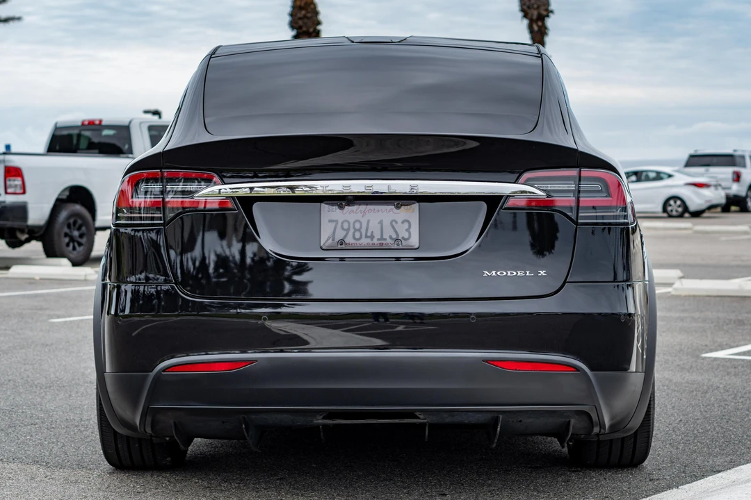 2016 Tesla Model X - Image 5 of 31