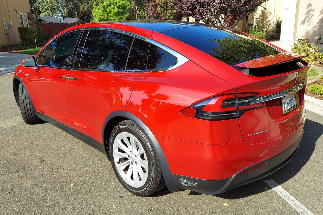 2016 Tesla Model X - Image 4 of 31