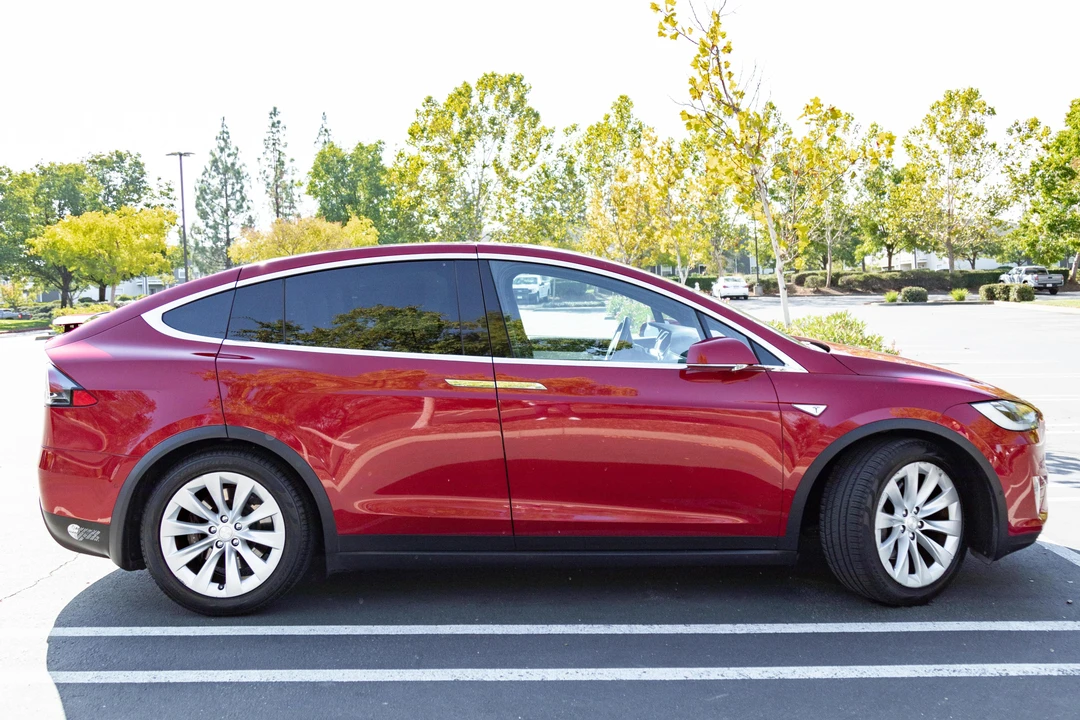 2016 Tesla Model X - Image 3 of 31
