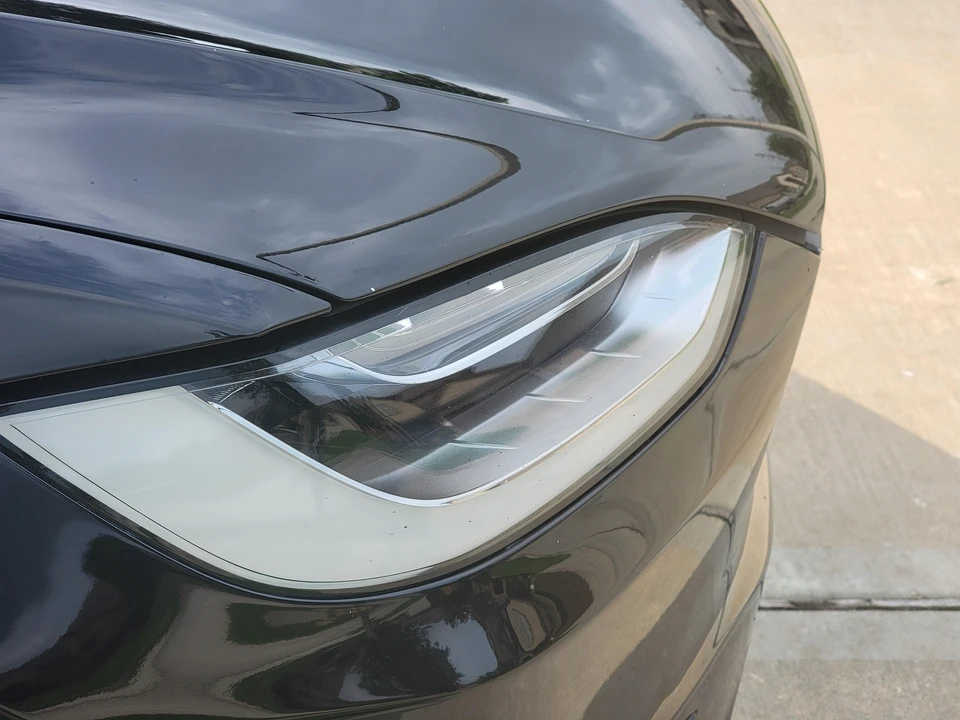 2016 Tesla Model X - Image 11 of 31