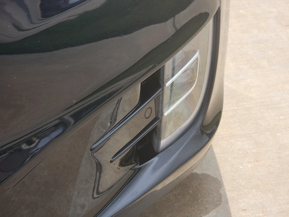 2016 Tesla Model X - Image 16 of 31