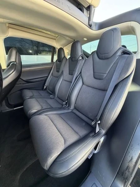 2016 Tesla Model X - Image 12 of 12