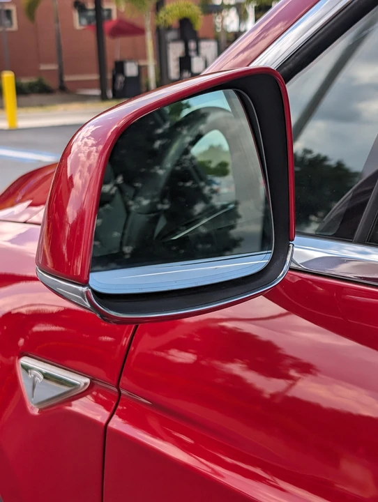 2016 Tesla Model X - Image 24 of 31