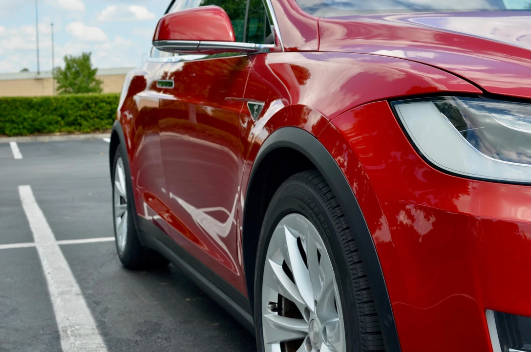 2016 Tesla Model X - Image 31 of 31