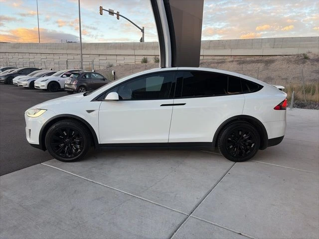 2016 Tesla Model X - Image 5 of 21