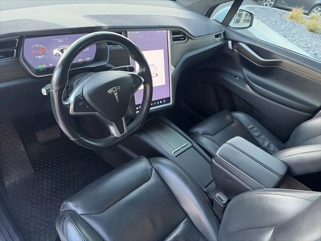 2016 Tesla Model X - Image 12 of 21