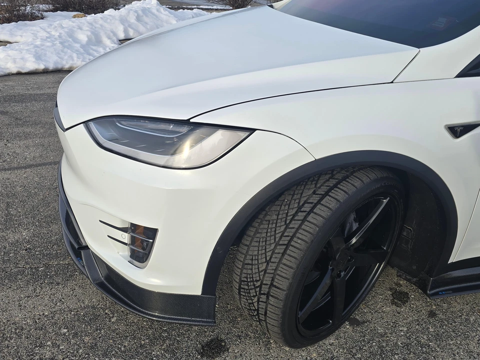 2016 Tesla Model X - Image 18 of 31