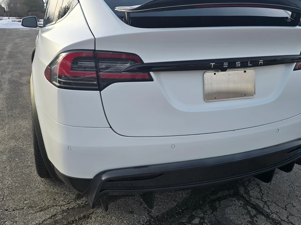 2016 Tesla Model X - Image 24 of 31