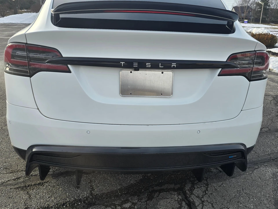 2016 Tesla Model X - Image 25 of 31