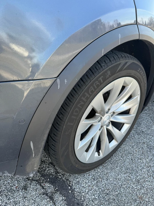 2016 Tesla Model X - Image 14 of 31