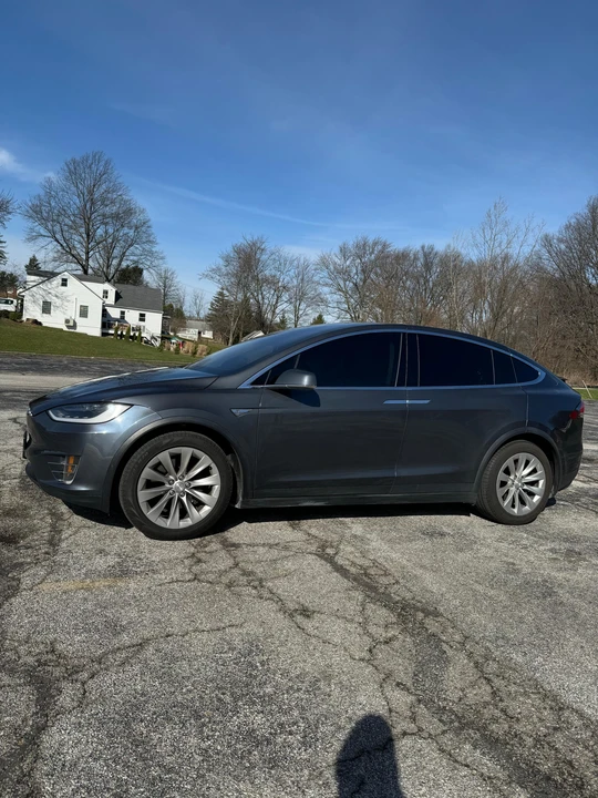 2016 Tesla Model X - Image 7 of 31