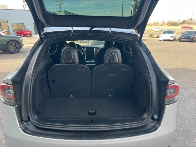 2016 Tesla Model X - Image 17 of 21