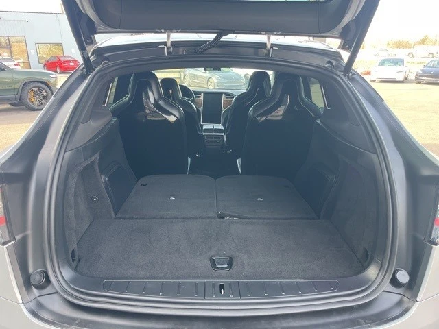 2016 Tesla Model X - Image 18 of 21