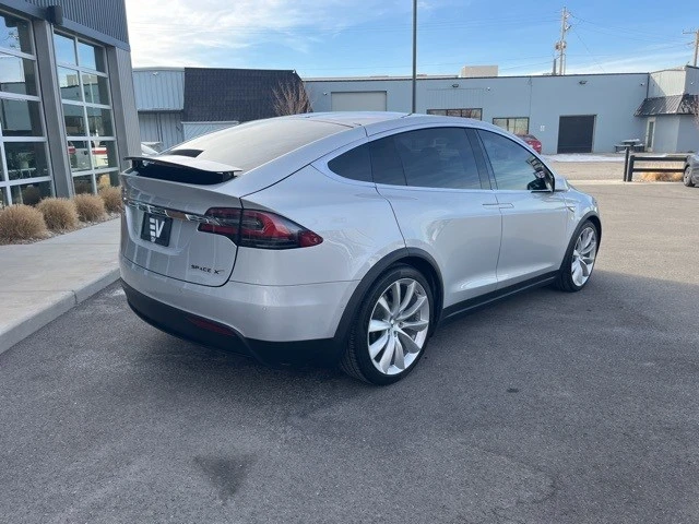2016 Tesla Model X - Image 7 of 21