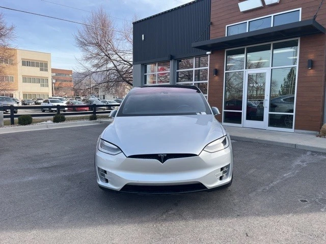 2016 Tesla Model X - Image 2 of 21