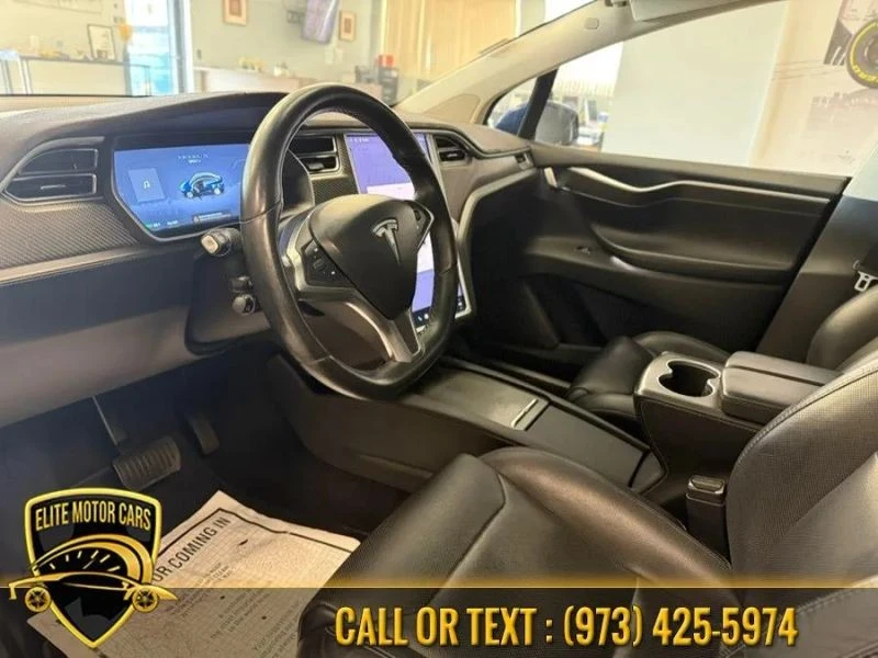 2016 Tesla Model X - Image 8 of 12