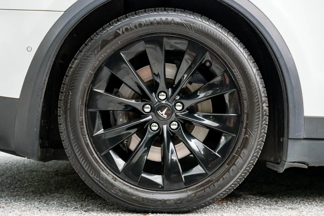 2016 Tesla Model X - Image 24 of 31