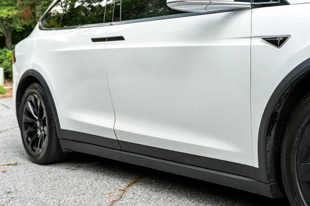 2016 Tesla Model X - Image 21 of 31