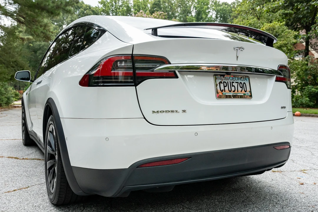 2016 Tesla Model X - Image 5 of 31