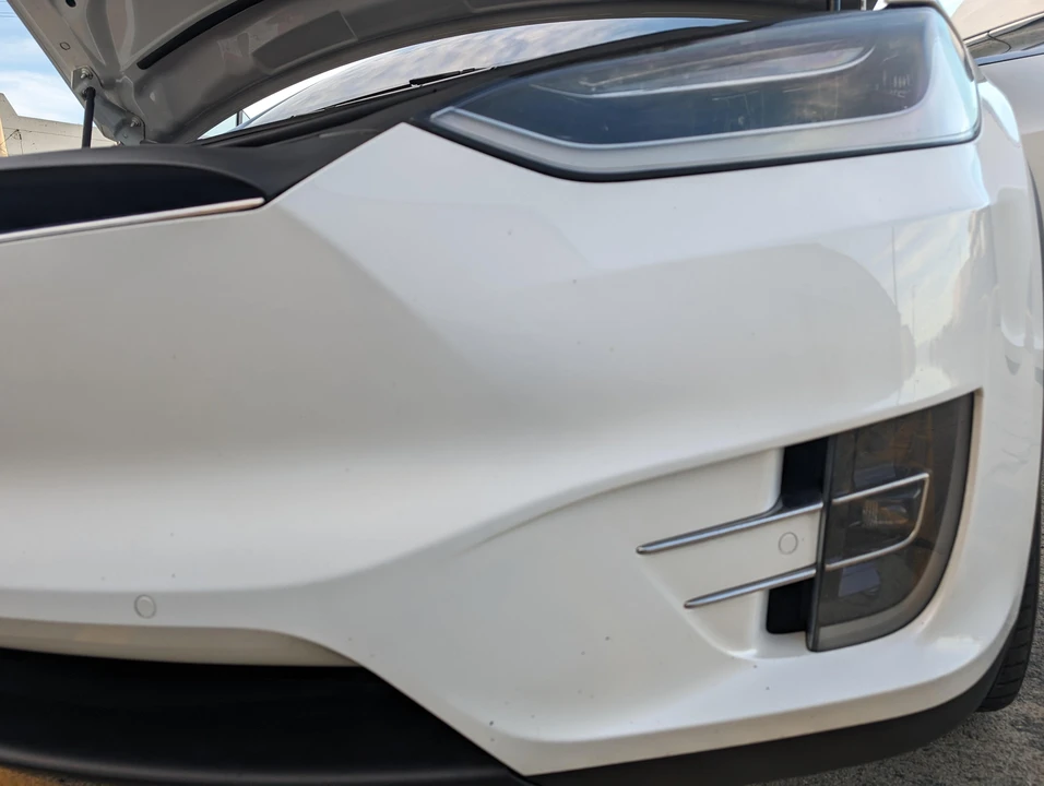 2016 Tesla Model X - Image 30 of 31