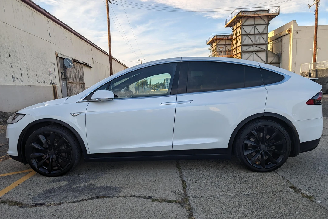 2016 Tesla Model X - Image 3 of 31