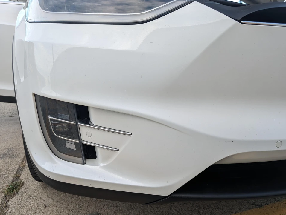 2016 Tesla Model X - Image 26 of 31
