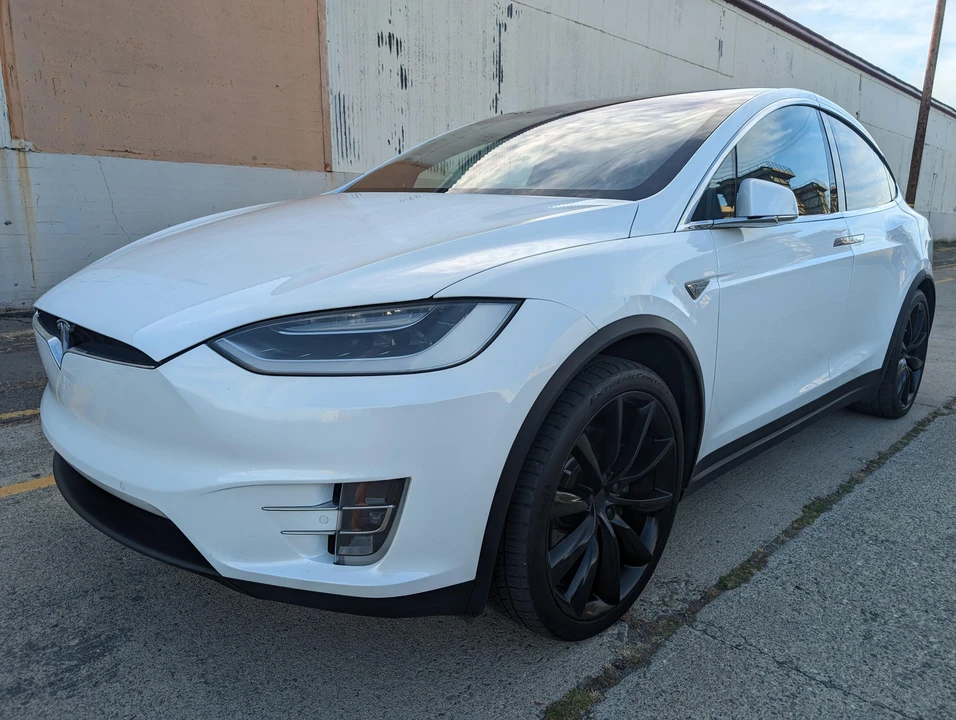 2016 Tesla Model X - Image 6 of 31