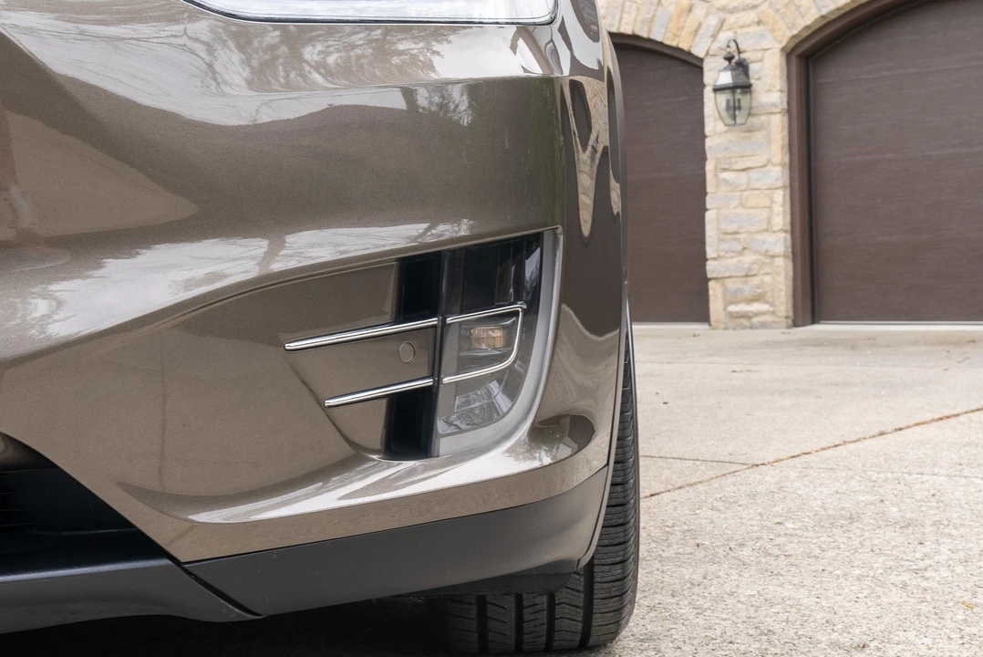 2016 Tesla Model X - Image 25 of 31