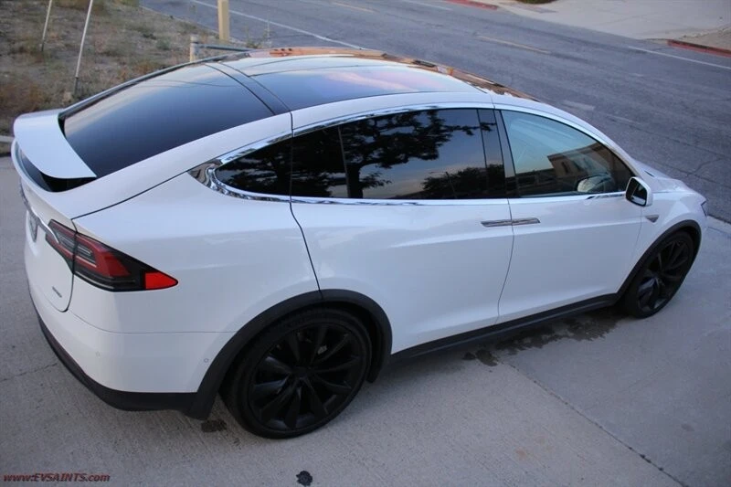 2016 Tesla Model X - Image 10 of 21