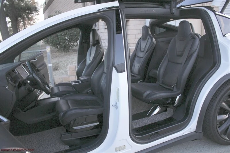 2016 Tesla Model X - Image 12 of 21