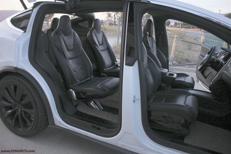 2016 Tesla Model X - Image 14 of 21