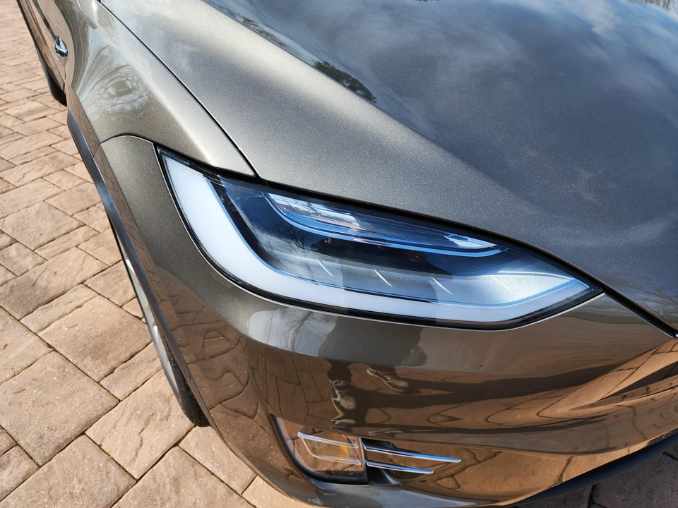 2016 Tesla Model X - Image 26 of 31
