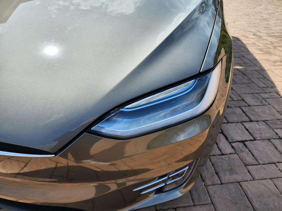 2016 Tesla Model X - Image 15 of 31