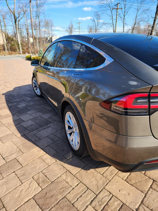 2016 Tesla Model X - Image 20 of 31