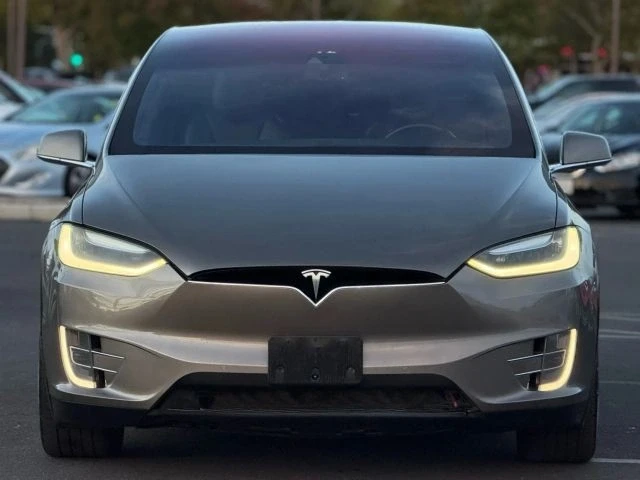 2016 Tesla Model X - Image 5 of 12