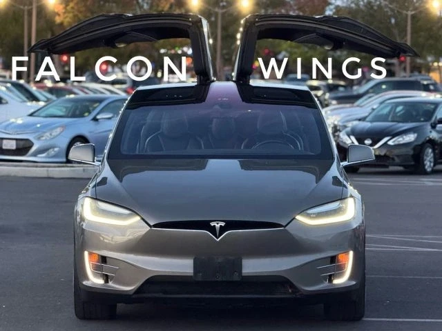 2016 Tesla Model X - Image 10 of 12