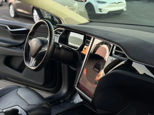 2016 Tesla Model X - Image 21 of 21