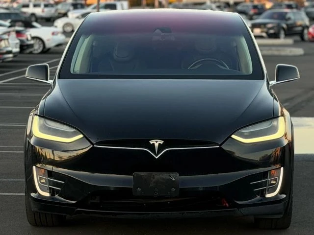 2016 Tesla Model X - Image 5 of 21